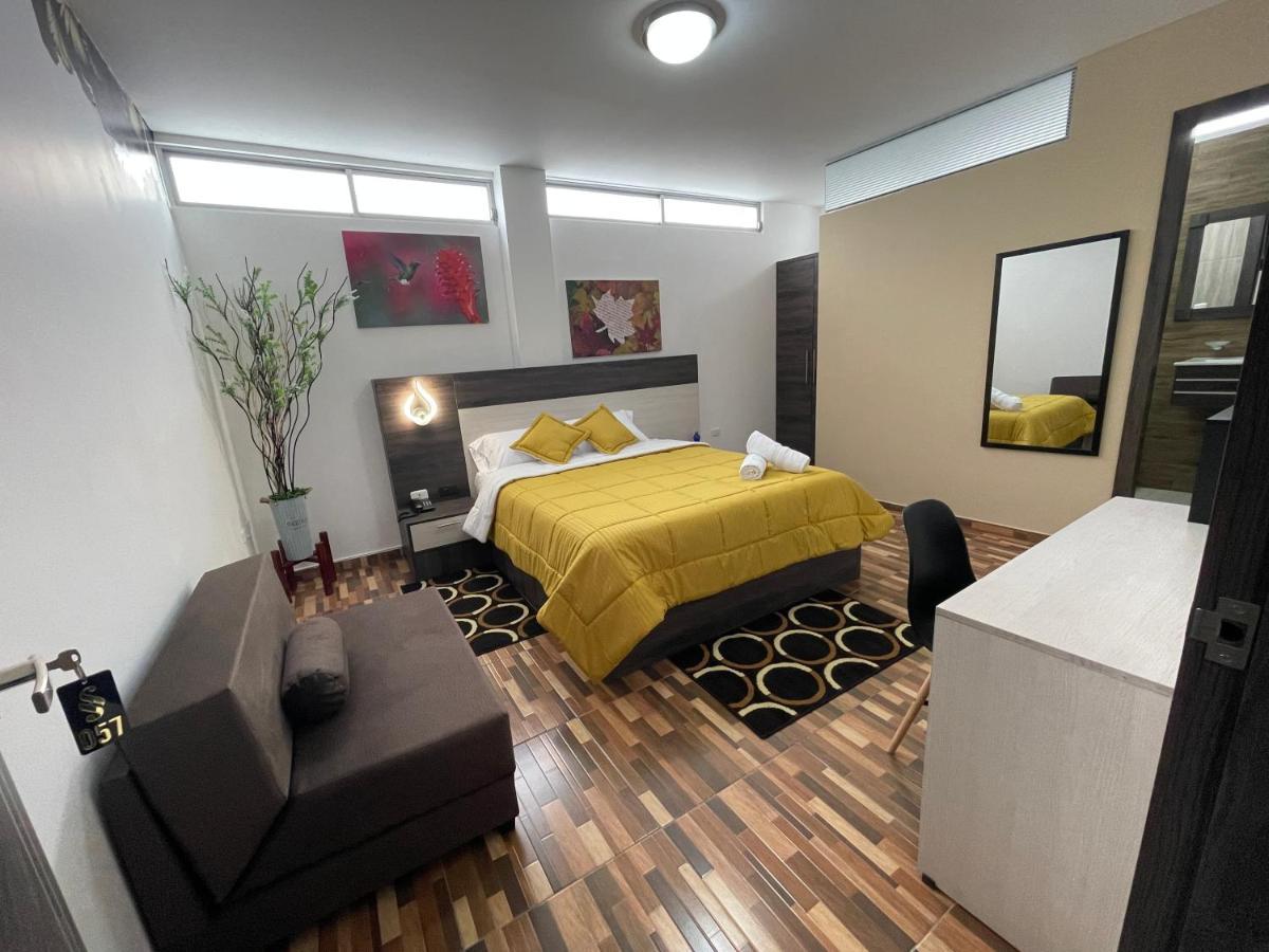 Sara Hotel 伊瓦拉 外观 照片