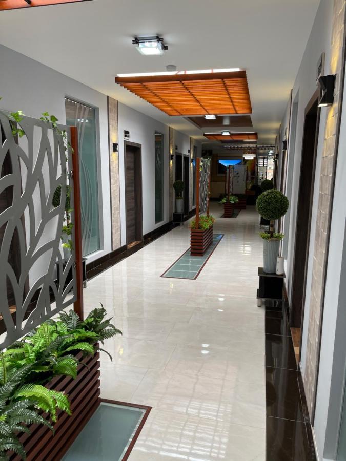 Sara Hotel 伊瓦拉 外观 照片