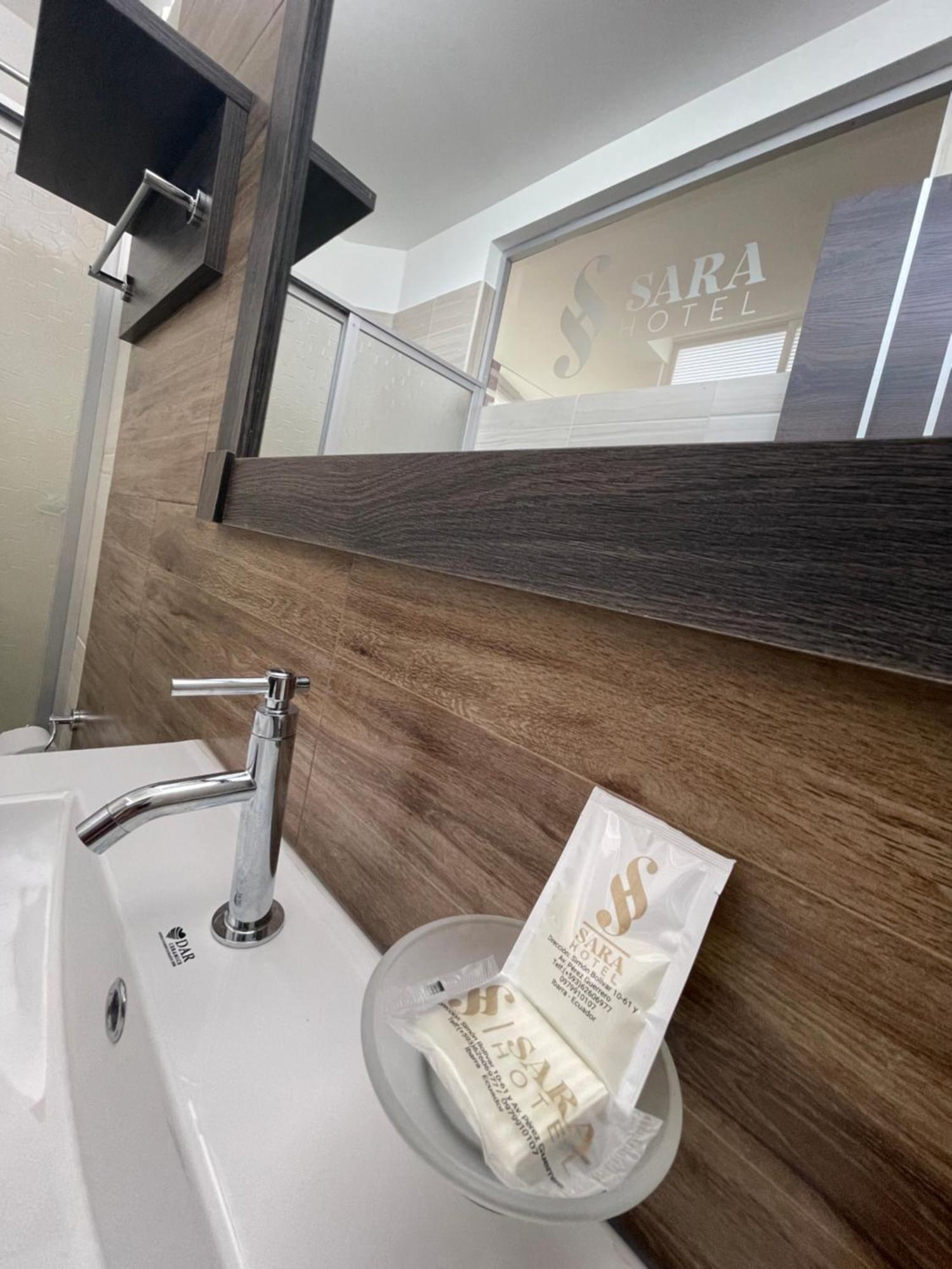 Sara Hotel 伊瓦拉 外观 照片