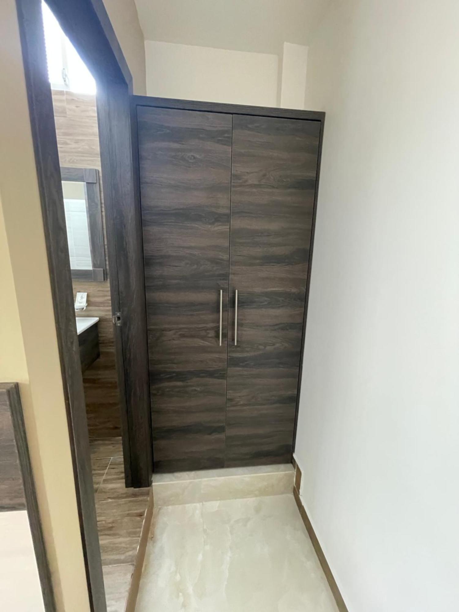Sara Hotel 伊瓦拉 外观 照片